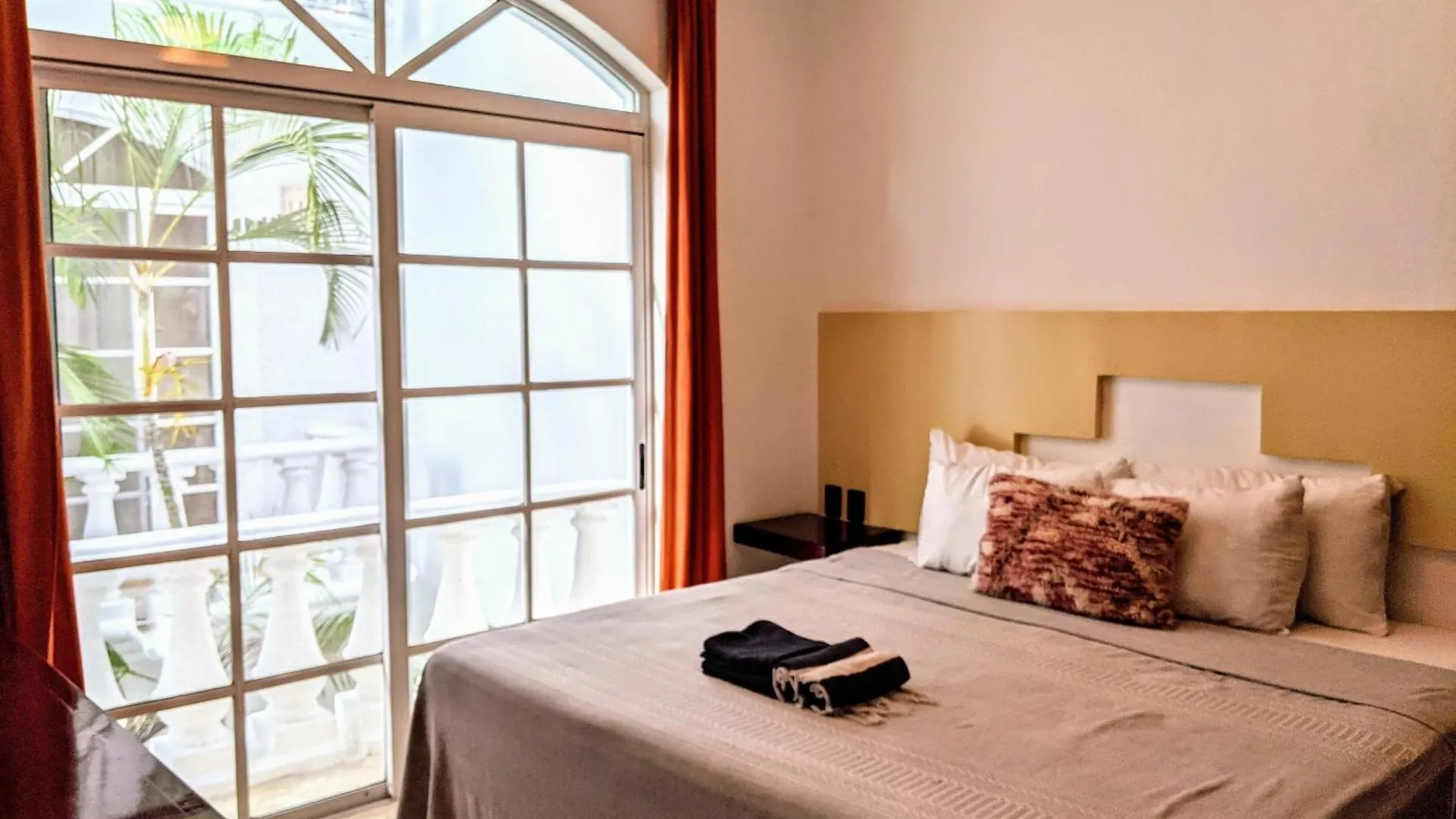 Appartement 6Br 2Kitchen @Beach And 5Th Ave Pool Fase1 16Max Playa del Carmen